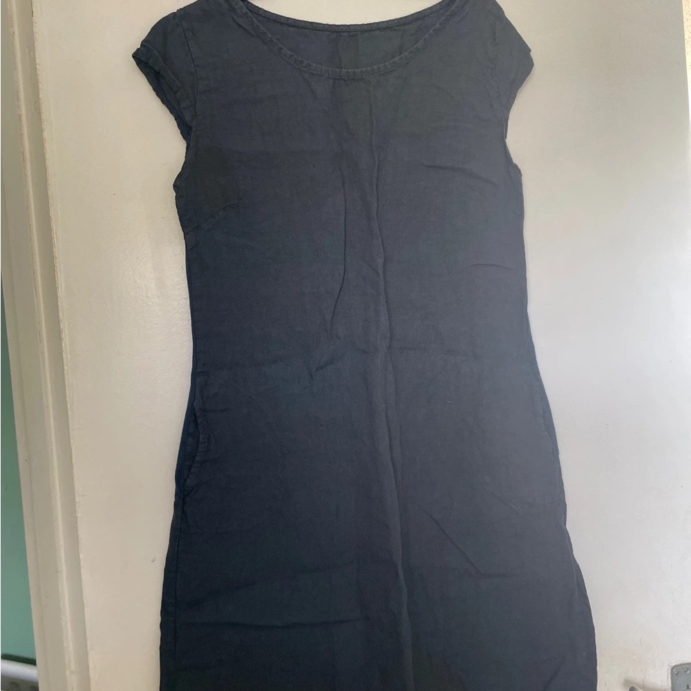 Black Cap Sleeve Dress